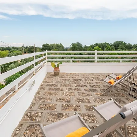 La Casedde 4* צ'יסטרנינו