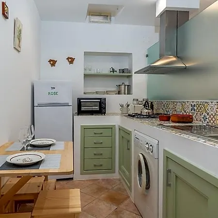 فندق مبيت وإفطار La Casedde 4*